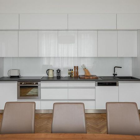 Deluxe Apartment In Old Town By Prague Days Esterno foto