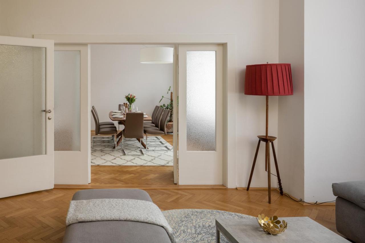 Deluxe Apartment In Old Town By Prague Days Esterno foto
